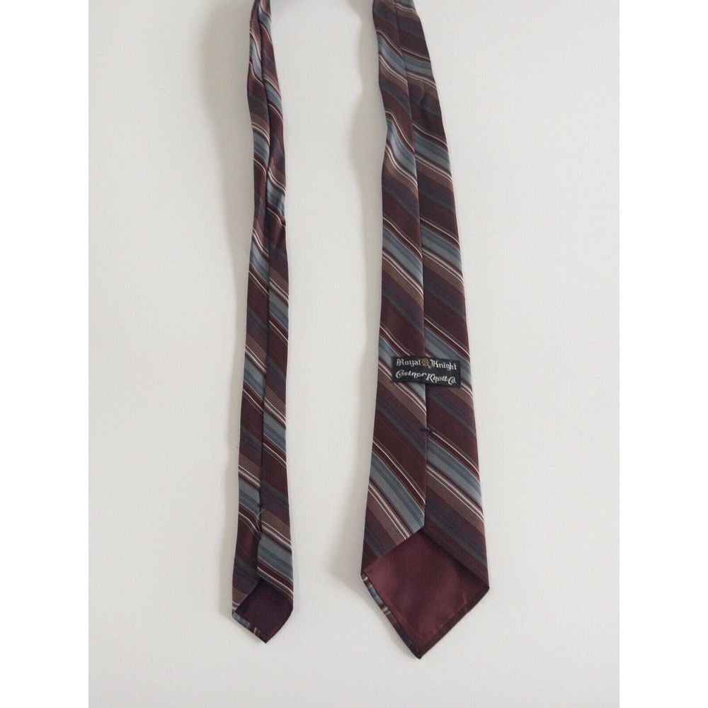 Vintage Royal Knights Neck Tie. Castner Knott Department Store Nashville Tn View 3